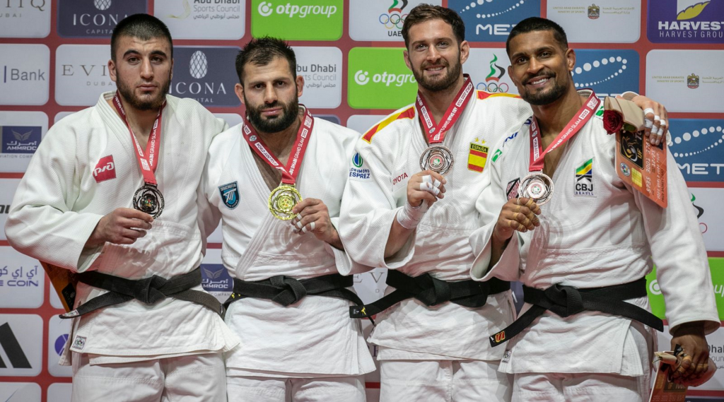 Farewell, "neutral" athletes. The time has come for the sporting heroes fighting under the Russian flag.